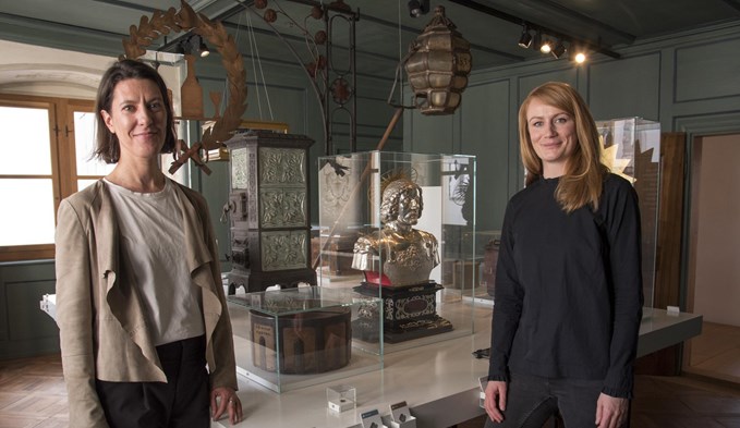 Barbara Ruf und Sarah Wirth (von links) leiten und kuratieren das Museum Sankturbanhof gemeinsam.  (Foto Thomas Stillhart)