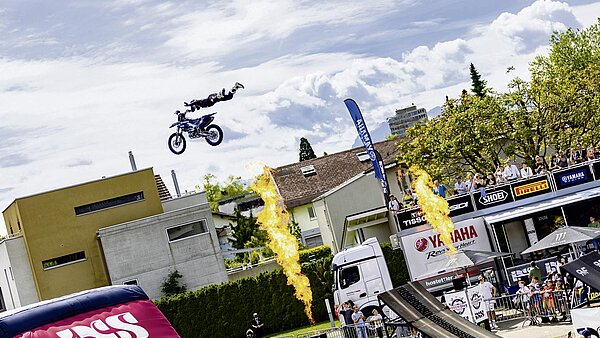 Halsbrecherische Monöver gab's 2024 bei der FMX-Show zu bestaunen. Fotos zVg
