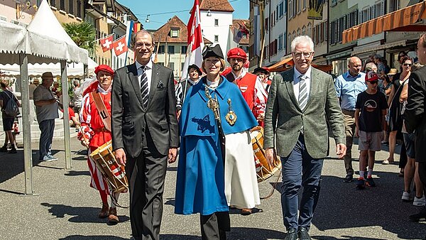 162111_162113.jpeg