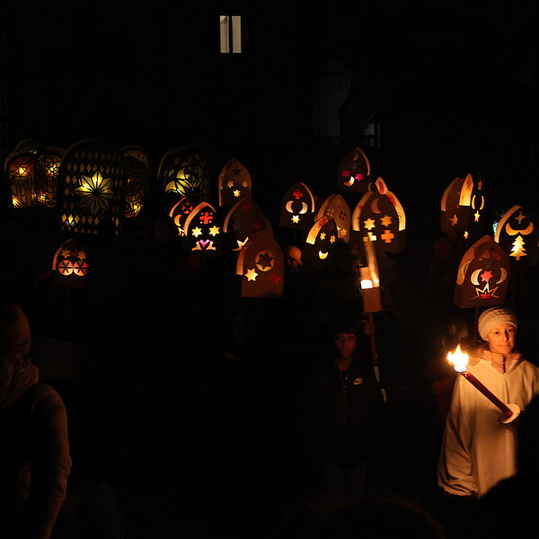 
									Samichlauseinzug: Viele Gemeinden zelebrierten den Brauch: Bild 4
								