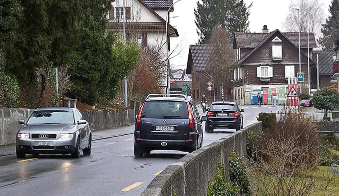 Der Lärmpegel an der Luzernstrasse in Sursee soll gesenkt werden. (Foto: ana)