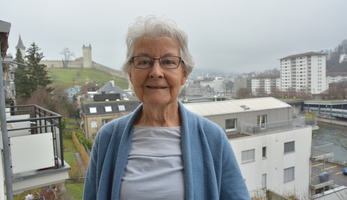 Alice Wey wohnt seit neun Jahren wieder in der Stadt ihrer Kindheit – in Luzern. Foto sti