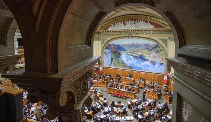 Für die Neuwahlen in den Nationalrat bewerben sich im Kanton Luzern 254 Kandidatinnen und Kandidaten auf 33 Listen. (Foto Parlamentsdienste 3003 Bern)