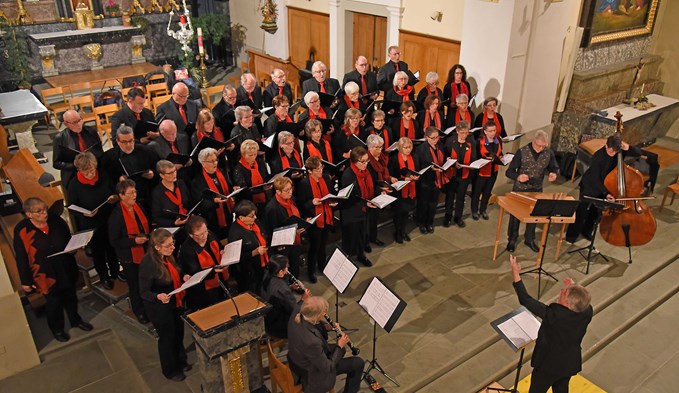Der Kirchenchor Knutwil-St. Erhard feierte 2019 170 Jahre und sang die Toggenburger Messe in der Pfarrkirche Knutwil.  (Foto Thomas Stillhart)