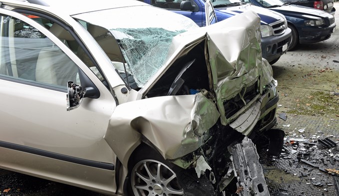 Bei einem Unfall in Triengen starb ein Mann und es entstand ein Sachschaden von rund 10'000 Franken.  (Foto zvg)
