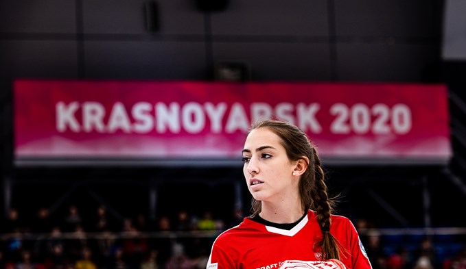 Anna Gut stand im Februar an der Junioren-WM im sibirischen Krasnoyarsk für die Schweiz im Einsatz. (Foto WCF/Emil Cooper)