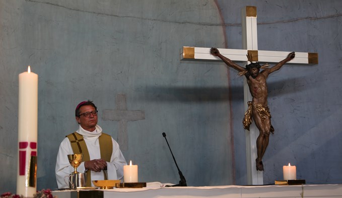 Feierte in der Kapelle des Alterszentrums St. Martin in Sursee am vergangenen Sonntag einen Gottesdienst: Bischof Felix Gmür. (Foto Geri Wyss)