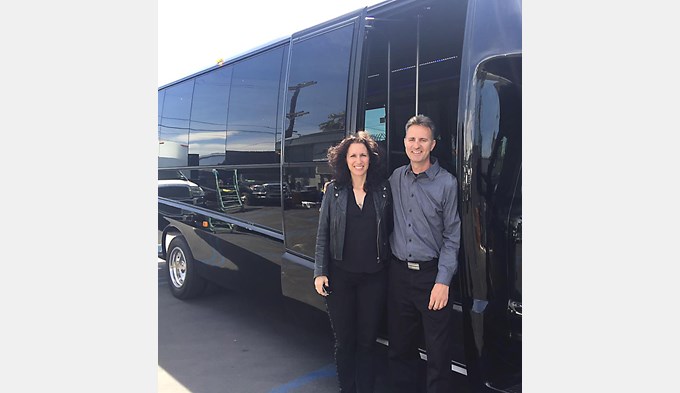 Petra Tschopp und Mike Waltenspül (alias Rossi) führen in Los Angeles die Firma «Go West Adventures».  (Foto zvg)