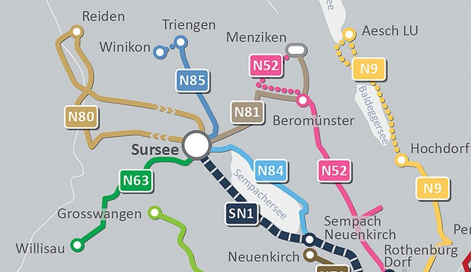 Rückgrat des neuen öV-Nachtnetzes ist die Nacht-S-Bahn SN1 Luzern–Sursee. An sie schliessen sich in Sursee verschiedene Nachtbuslinien sternförmig an. (Grafik zVg)