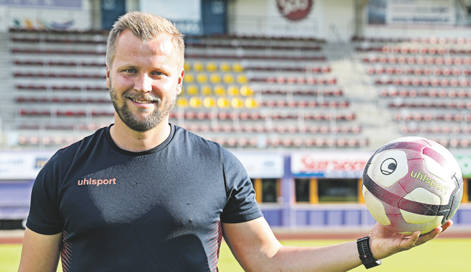 Daniel Feuchter, Trainer des FC Sursee, will mit der 1. Mannschaft in der 2. Liga inter angreifen. (Foto Manuel Arnold)