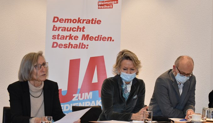 Das überparteiliche Komitee «Luzerner Medienvielfalt» präsentiere am Mittwoch seine Argumente für ein Ja.  (Foto Stephan Weber)