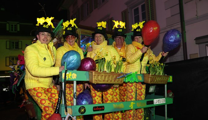 Sind sonst auch ein fester Bestandteil der Städtlifasnacht: Die Gschmorige aus Geuensee, ehemalige Mitglieder der Guuggenmusik Geugguseer. (Foto Geri Wyss)