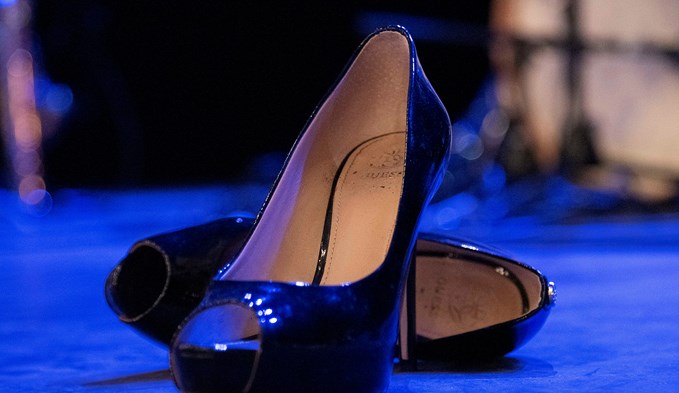 Die Schuhe von Nelly Patty blieben am Schluss auf der Bühne.  (Foto zvg)