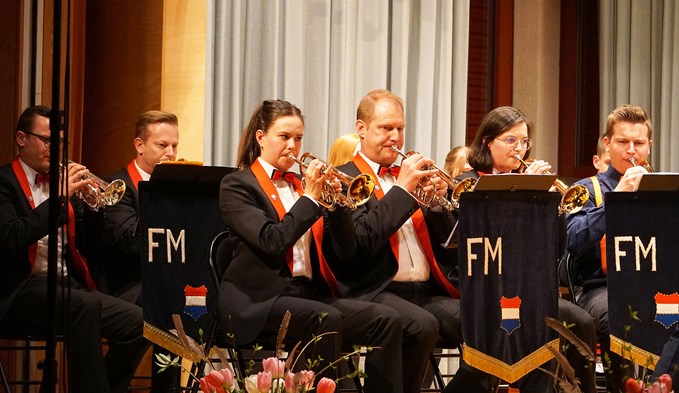 Die Feldmusik Knutwil spielte unter anderem ihr Selbstwahlstück des Musikfests in Emmen: «Harmony Festival».  (Foto zvg)