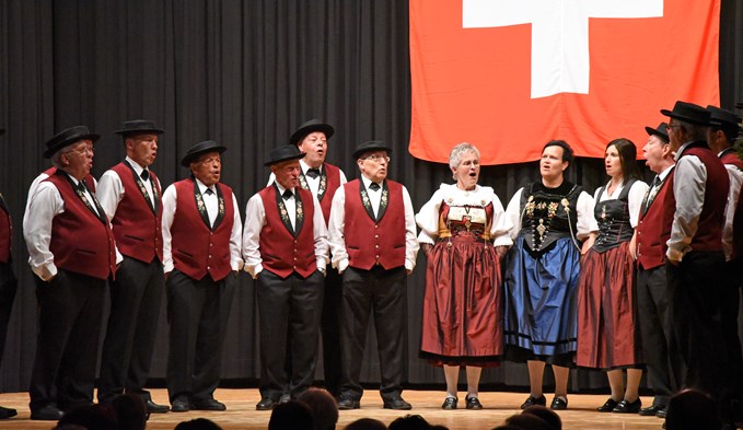 Der Jodeklub Sursee geht mit dem Lied «Z’Alp» von Willi Valotti ans Zentralschweizerische Jodlerfest in Andermatt. (Foto Geri Wyss)