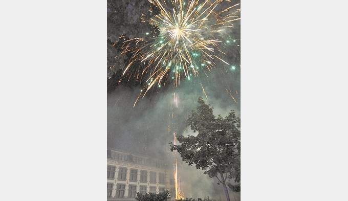 Feuerwerke waren ein fester Bestandteil der Bundesfeiern auf dem Martigny-Platz. (Foto Daniel Zumbühl/Archiv)
