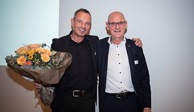 Roland Gut (links) übernimmt das Präsidialamt der IHV Region Sursee-Willisau von Josef Sommer (rechts). (Foto Manuel Arnold)