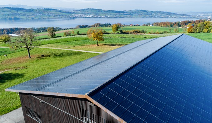 Der Bau von Solaranlagen boomt in der Schweiz.  (Foto CKW)