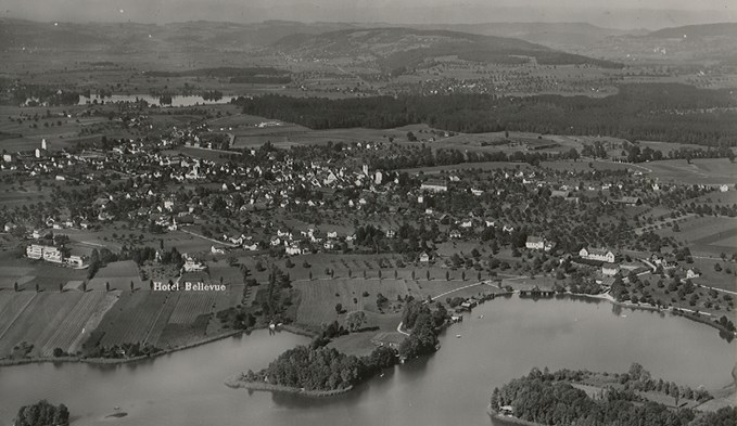 Eine Luftaufnahme von Sursee im Jahr 1950. (Foto Archiv)