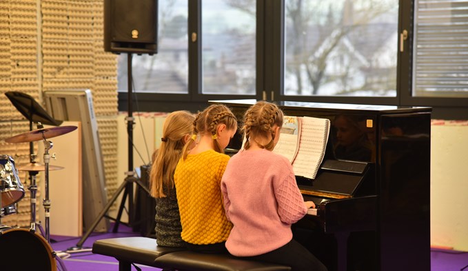 Die Klavierband Vogelnest erfreute das Publikum mit dem Vogel-Cha-Cha-Cha. (Foto Roseline Betschart)