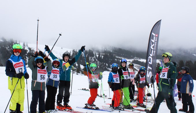 Viel Spass hatten die Kinder auf der Piste beim Ski- und Snowboardfahren. (Foto zVg)