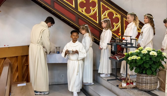 Feierliche Erstkommunion in der Pfarrkirche in Nottwil. (Foto ZVG)