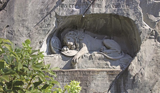 Das Luzerner Löwendenkmal hat eine bessere Entwässerung erhalten. (Foto Franziska Kaufmann)