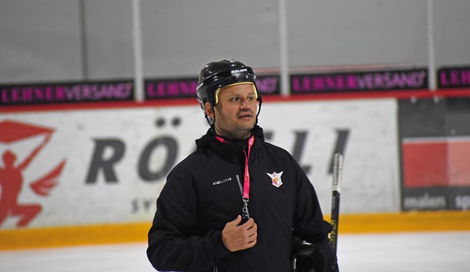 Dusan Devecka ist neuer Trainer der Männern in der 2. Liga des EHC Sursee. (Foto zVg)