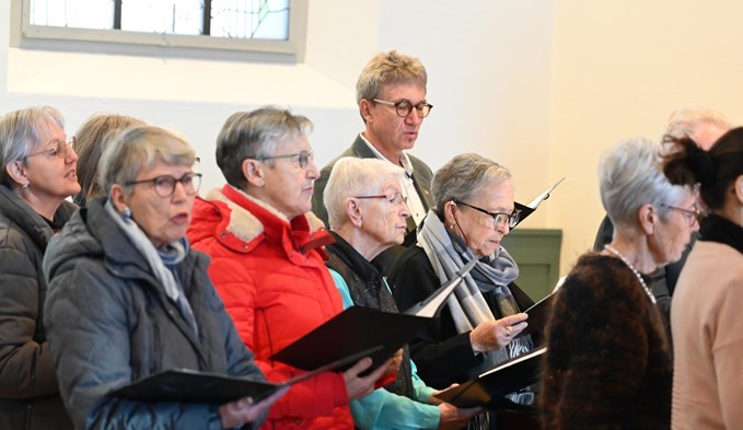 Der Gottesdienst wurde auch musikalisch umrahmt. (Foto Werner Mathis)