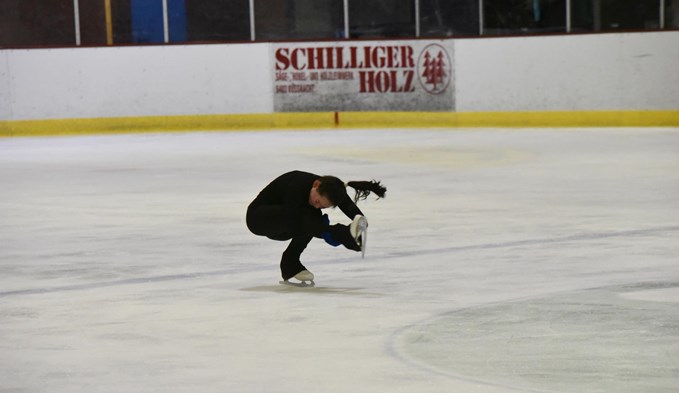 Yumika Süess begeistert auf dem Eis mit ihrem Ausdruck.  (Foto Michèle Temperli)