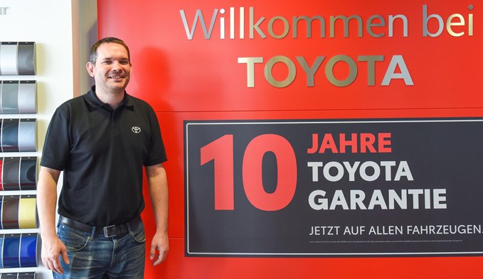 Guido Helfenstein ist der Geschäftsführer der Garage Helfenstein in Hildisrieden. (Foto Stefanie Zumbach)
