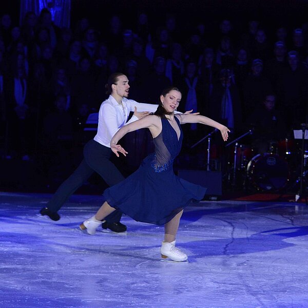 
									9. Schaulaufen in der Eishalle Sursee: Bild 12
								