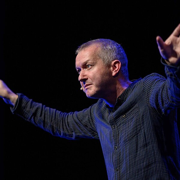
									Simon Enzler. Bild: Foto Roberto Conciatori
								