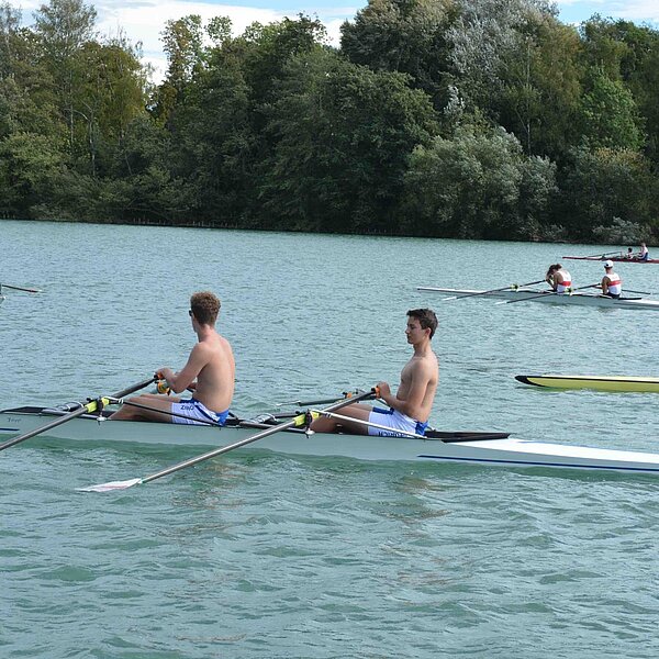 
									Regatta am Rudertreffen im Triechter Sursee: Bild 30
								