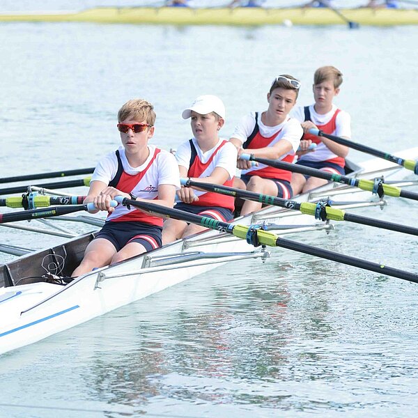 
									Regatta am Rudertreffen im Triechter Sursee: Bild 23
								