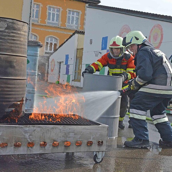 
									Einführungskurs für Angehörige der Feuerwehr in Triengen: Bild 11
								