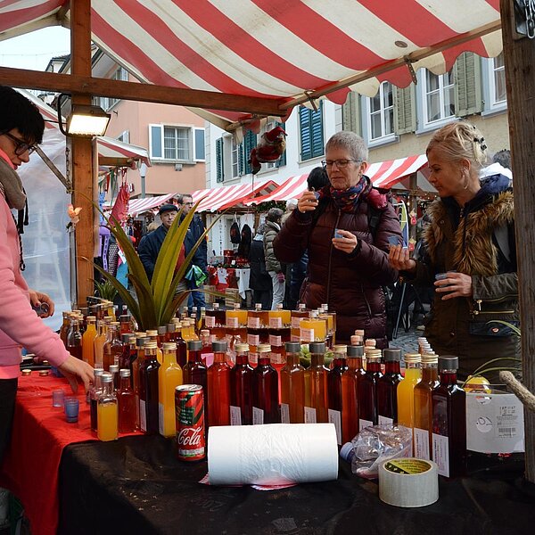 
									Einweihung Dorfplatz Schenkon: Bild 12
								