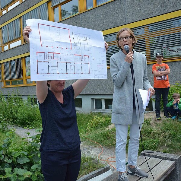 
									Spatenstich Erneuerungsbau Primarschule Kotten, Sursee: Bild 7
								