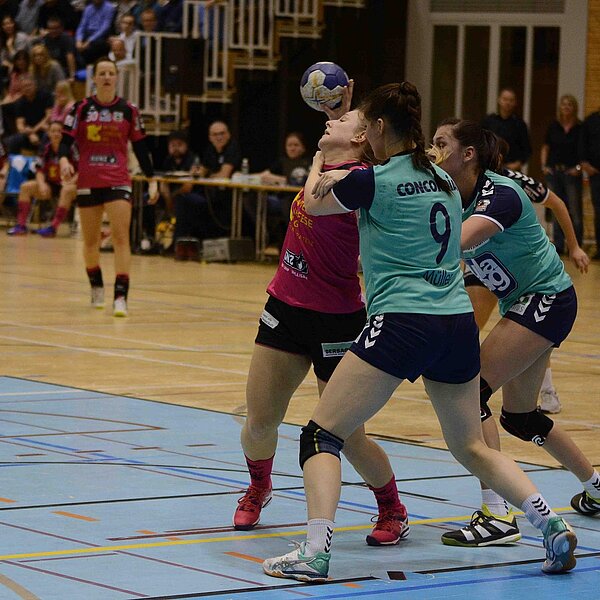
									Spono_Zug_Februar_2018: Bild 3
								