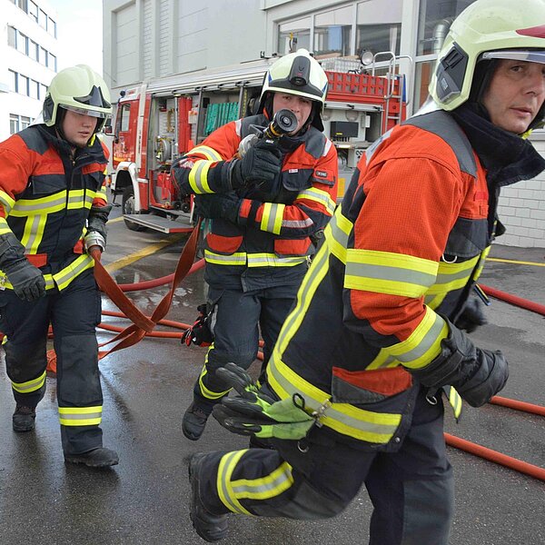 
									Einführungskurs für Angehörige der Feuerwehr in Triengen: Bild 10
								