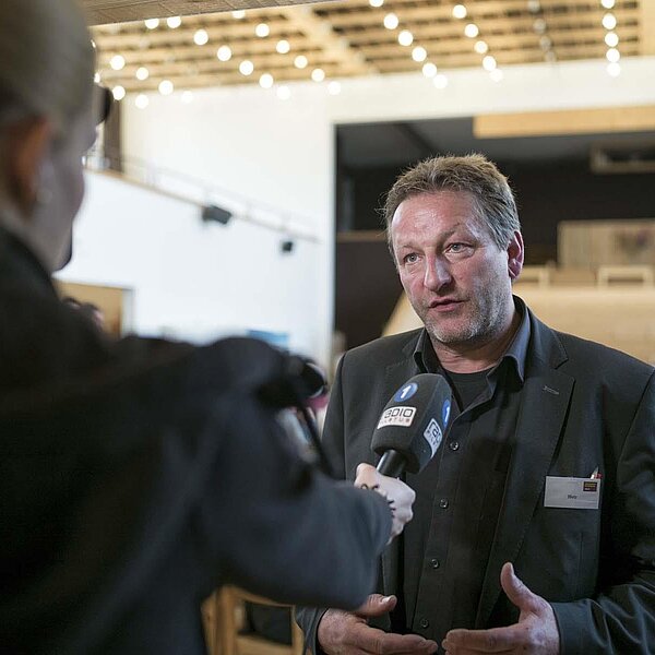 
									Pro SRG im KKLB: Bild 21
								
