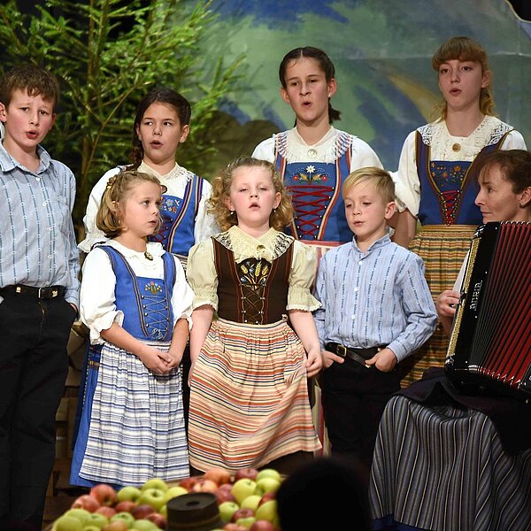 
									Das Chinder-Jodlerchörli Geuensee. Bild: Foto Thomas Stillhart
								