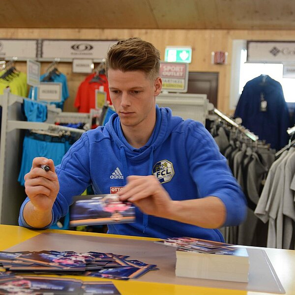 
									Der FCL lockt in den Otto's: Bild 13
								