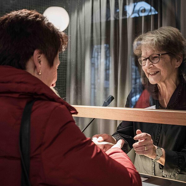 
									«Der Graf von Luxemburg» backstage (Fotos Roberto Conciatori): Bild 6
								