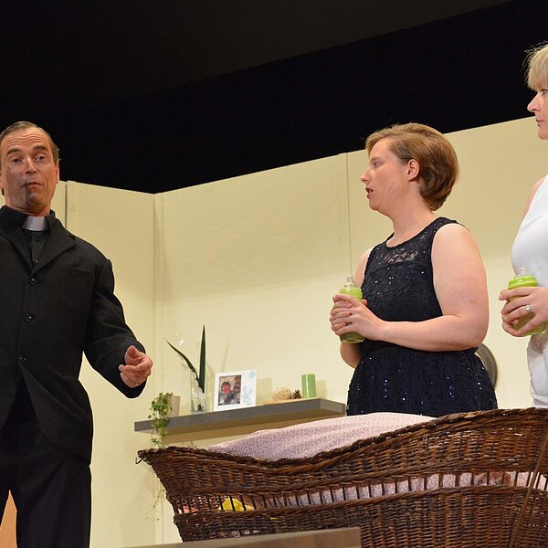 
									Theater Schenkon: Bild 16
								