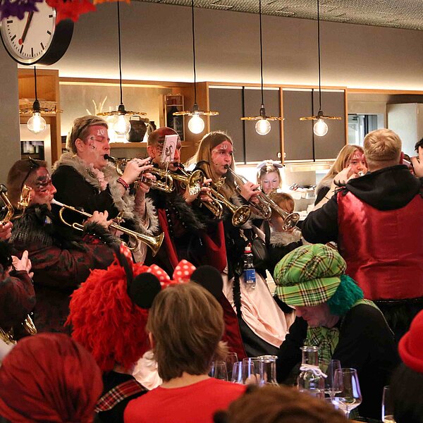 
									Zur alten Fasnacht: ein Blick zurück: Bild 31
								