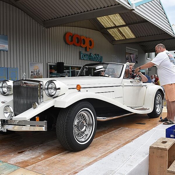 
									US-Car Treffen in Schenkon: Bild 20
								
