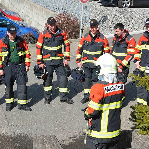 
									Einführungskurs für Angehörige der Feuerwehr in Triengen: Bild 2
								