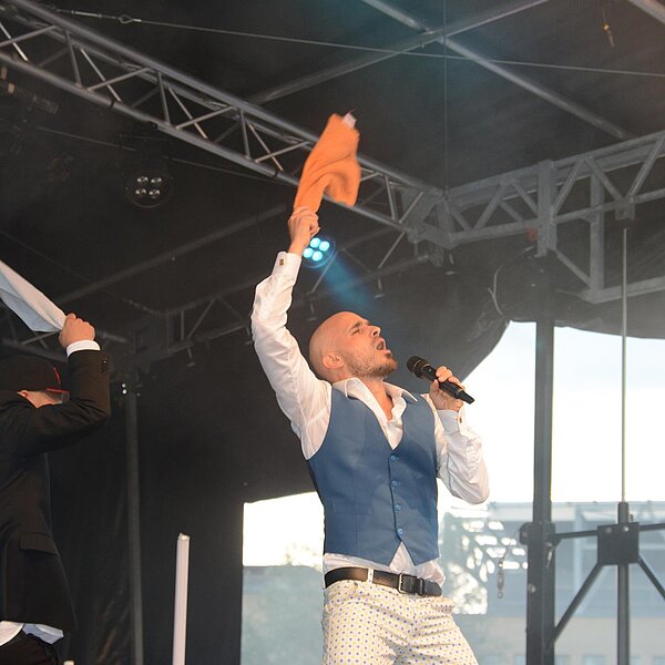 
									Konzert Dodo und Cookie the Herbalist: Bild 8
								