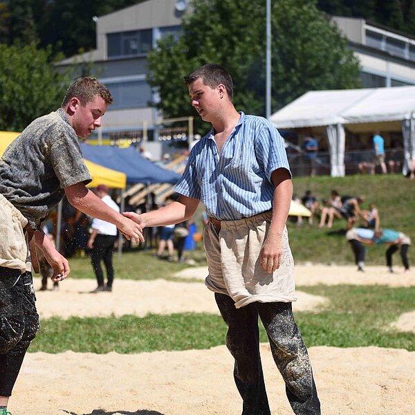 
									Jungschwingertag des Schwingklubs Surental in Triengen. Bild: Foto Thomas Stillhart
								